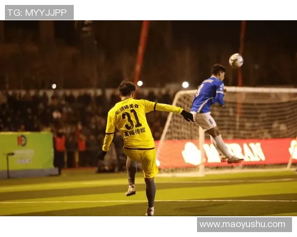 足球明星华丽进场瞬间的精彩动作描写与感人场景展现 足球明星华丽进场瞬间的精彩动作描写与感人场景展现