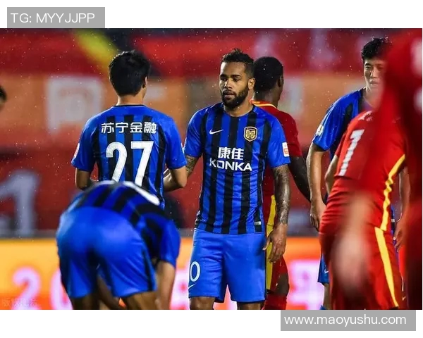 西安足球队意识争议引发热议球迷与专家观点碰撞激烈 西安足球队意识争议引发热议球迷与专家观点碰撞激烈